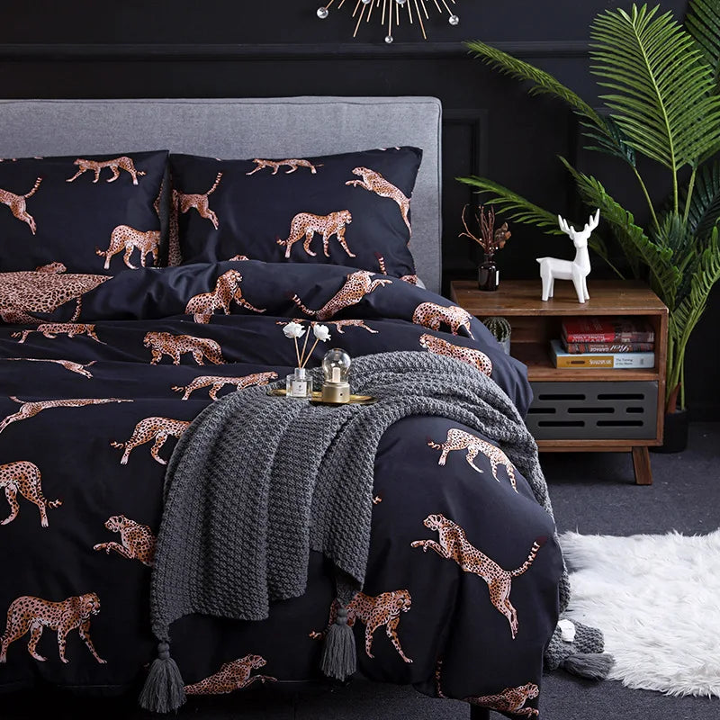 DecorBites™ Dark Flower Print Duvet Cover Set - Queen King Twin Home Bedding Quilt Covers