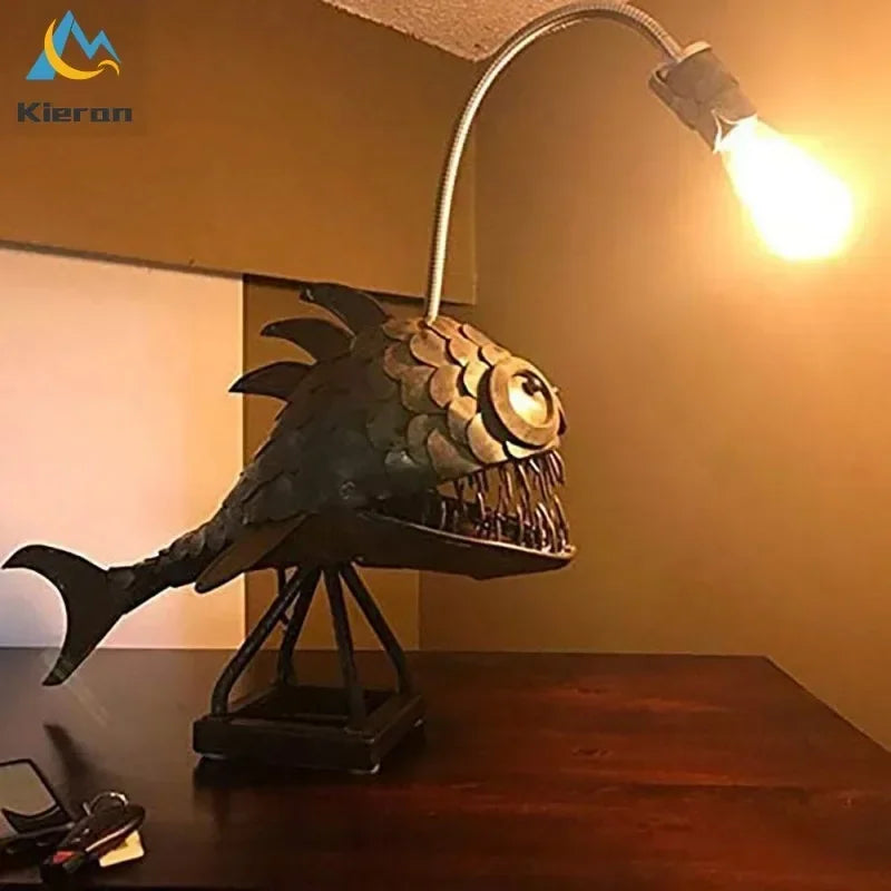 مصباح طاولة DecorBites™ Lantern Fish LED لغرفة النوم والدراسة وديكور غرفة المعيشة