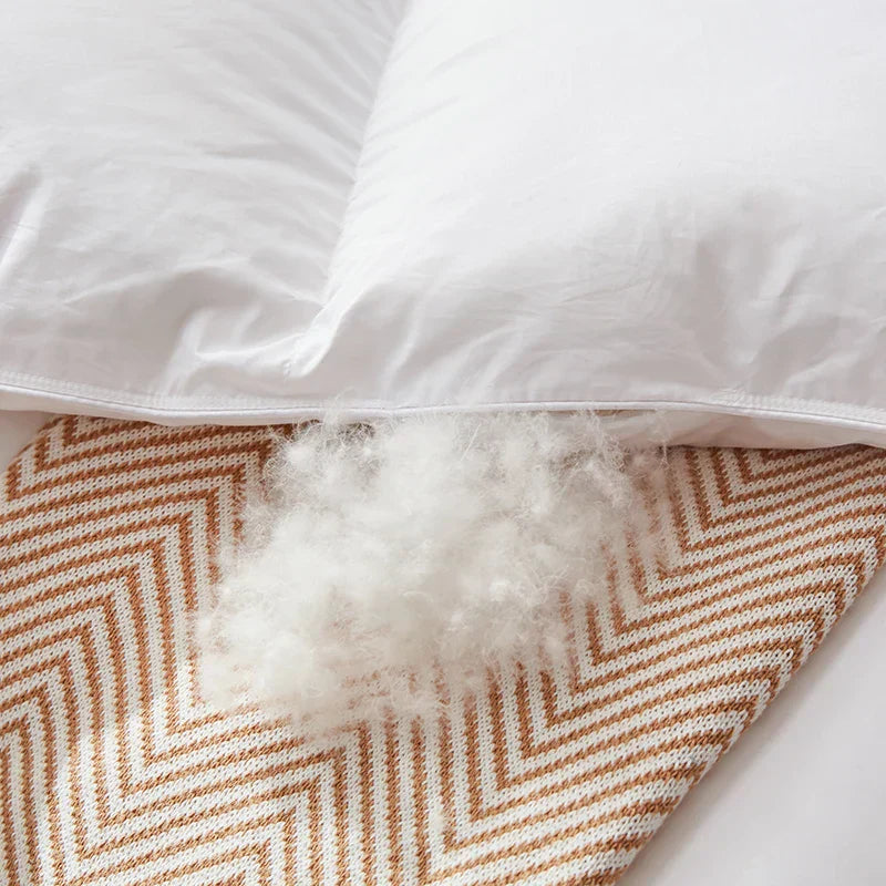 لحاف ريش أوز أبيض فاخر من القطن DecorBites™، غطاء سرير فنادق 5 نجوم
