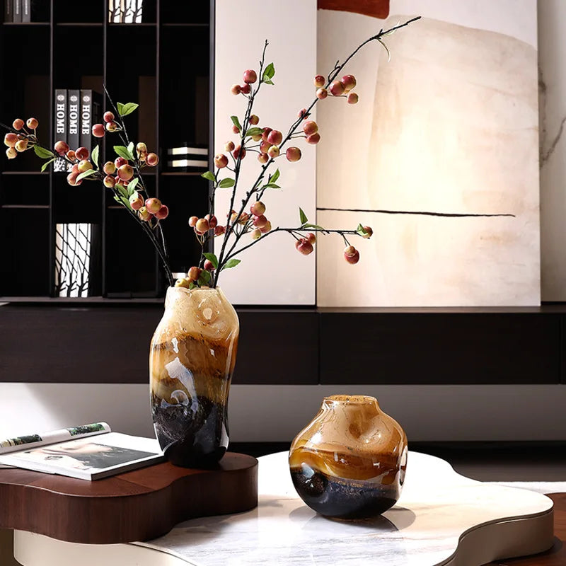 DecorBites™ Gradient Glass Vase with Irregular Floral Arrangement