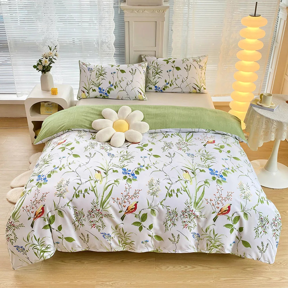 طقم مفروشات DecorBites™ بطبعة الزهور الخضراء مع غطاءي وسادة - مقاس كوين/كينج