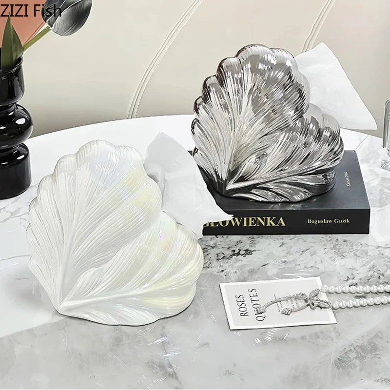 حامل مناديل ورقية من السيراميك بتصميم ريشة قلب من DecorBites™ لديكور المكتب وطاولة السرير