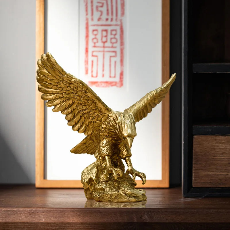 تمثال صقر النسر الذهبي من ريزن ديكور بايتس™ للديكور المنزلي