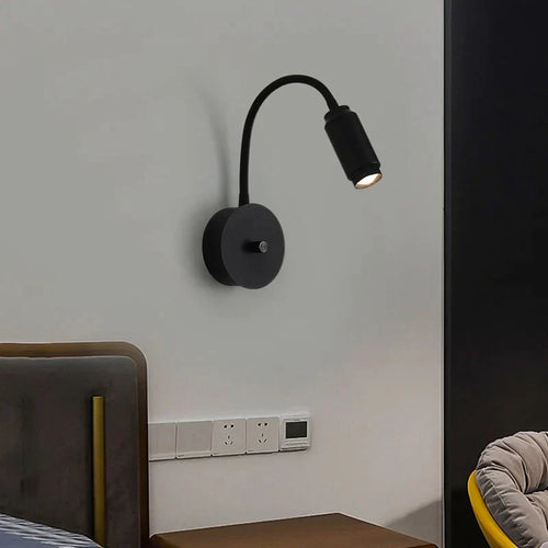 مصباح حائط DecorBites™ LED قابل للتعديل التركيز مع مفتاح تعتيم
