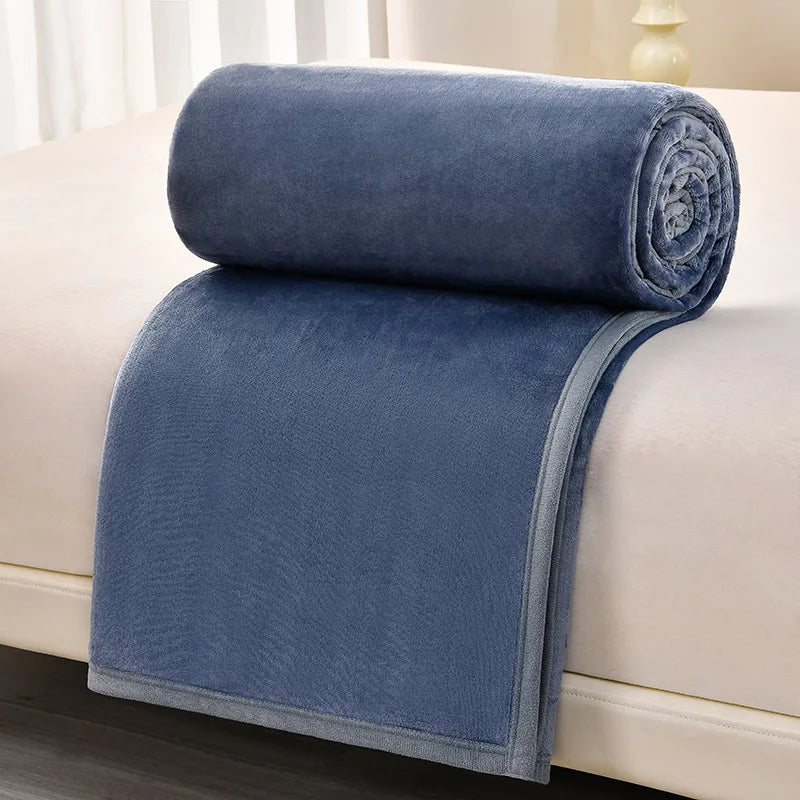 DecorBites™ Cozy Flannel Blanket: Multi-Functional Sofa Cover for Adults