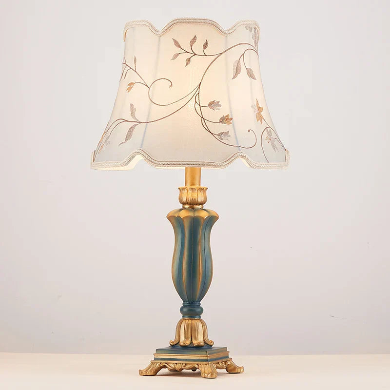 DecorBites™ Country Pastoral Desk Lamp Retro Style for Bedroom and Living Room Decor.