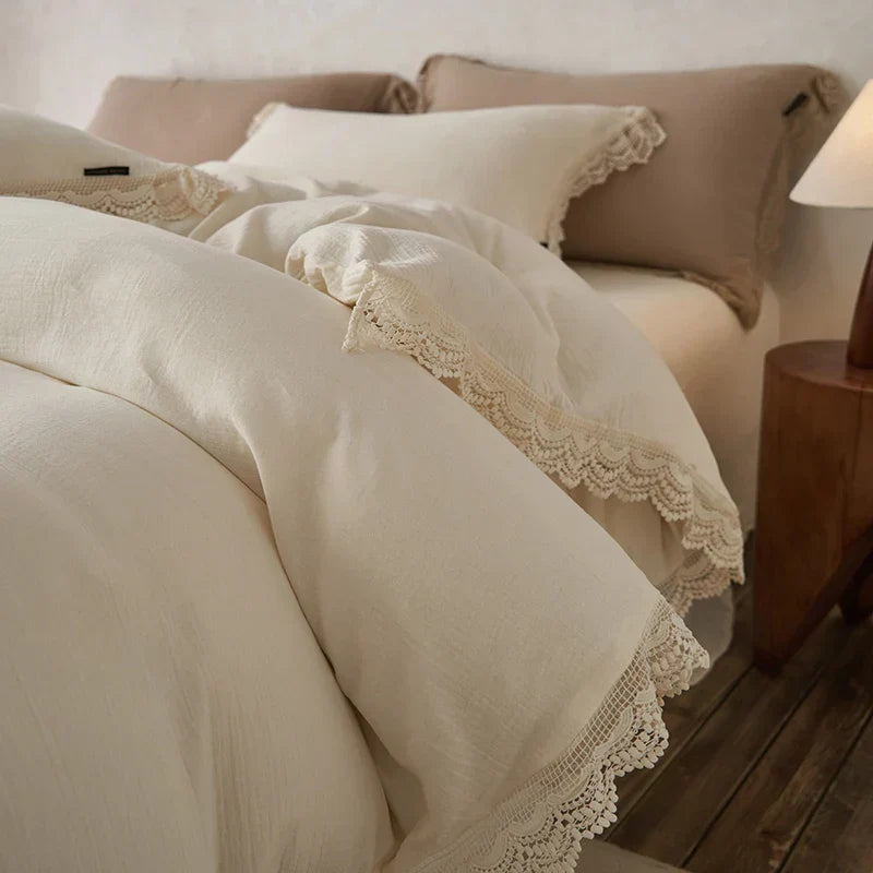 طقم شراشف سرير من القطن بحواف دانتيل من DecorBites™ لبشرة ناعمة مع لحاف وملاءات وأغطية وسائد