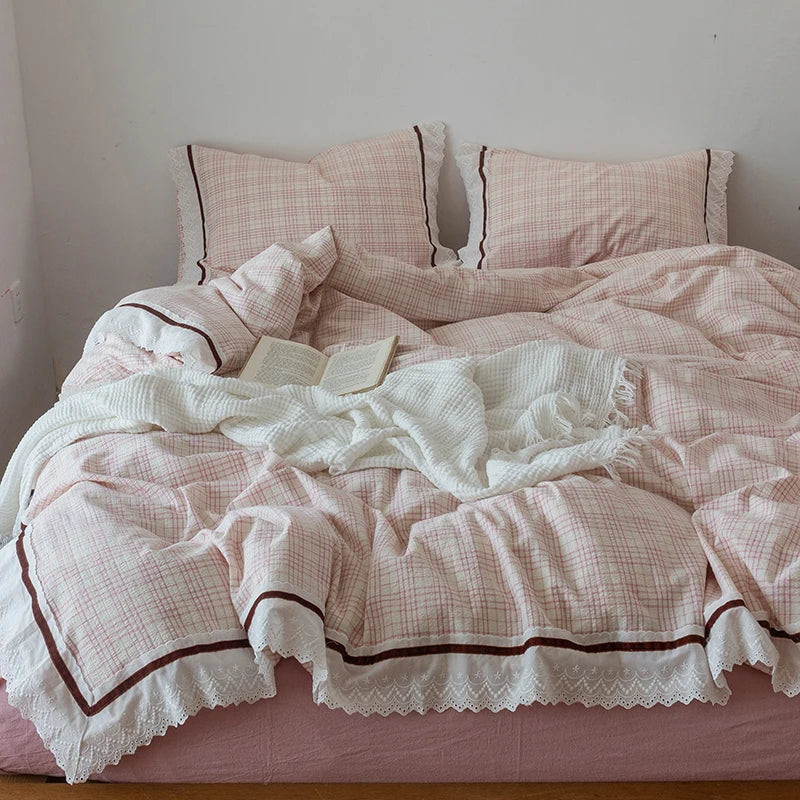 طقم مفروشات من الدانتيل الكشكش الكوري من DecorBites™ للفتيات