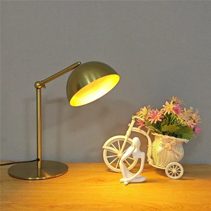 مصباح أرضي LED بزاوية قابلة للتعديل من DecorBites™ - إضاءة عصرية كلاسيكية إسكندنافية لغرفة النوم والدراسة