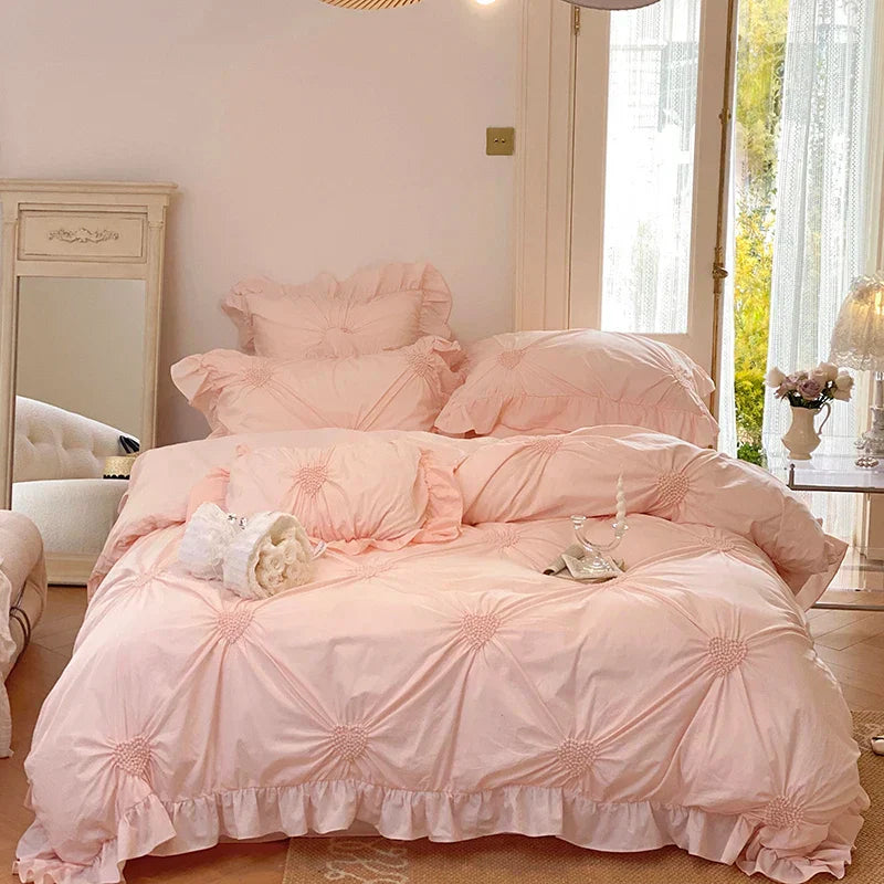 طقم مفروشات سرير من القطن الخالص بتصميم أميرة كورية من DecorBites™ مع كشكشة وكسرات قلب