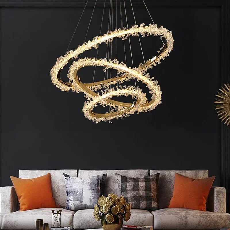 ثريا كريستال LED ذهبية مستديرة من DecorBites™ لإضاءة داخلية فاخرة
