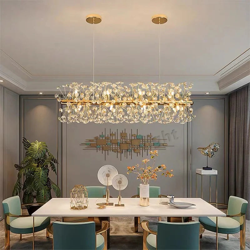 ثرية كريستال ذهبية من DecorBites™: مصباح LED فاخر معلق لغرفة المعيشة والطعام