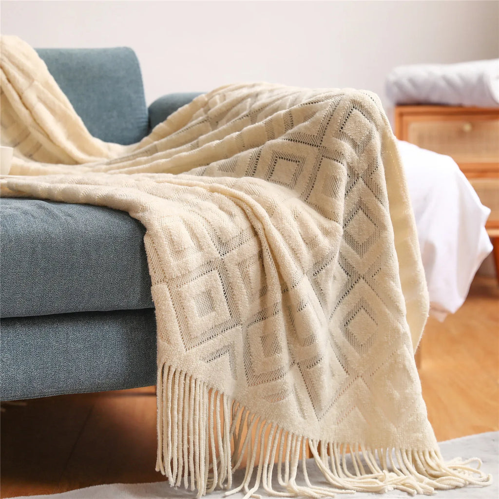 بطانية أريكة منسوجة Nordic DecorBites™ - فوطة نهاية سرير ناعمة من مزيج الصوف لديكور غرف نوم الفنادق
