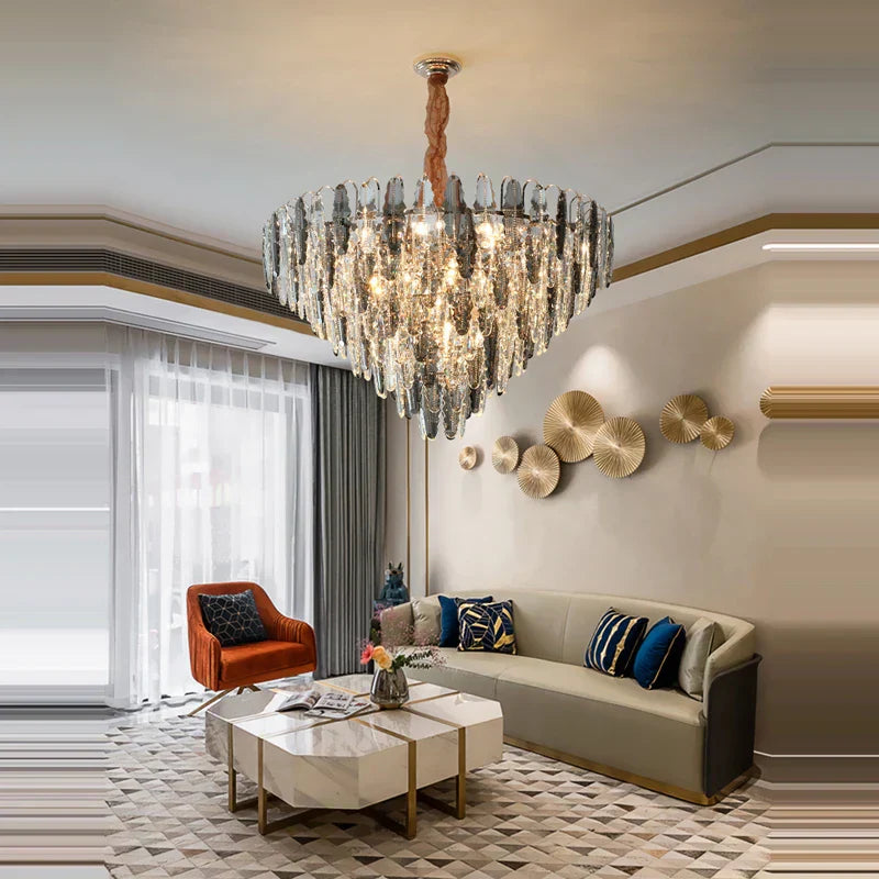 إضاءة ثريا كريستال ذهبية من DecorBites™ لغرفة المعيشة
