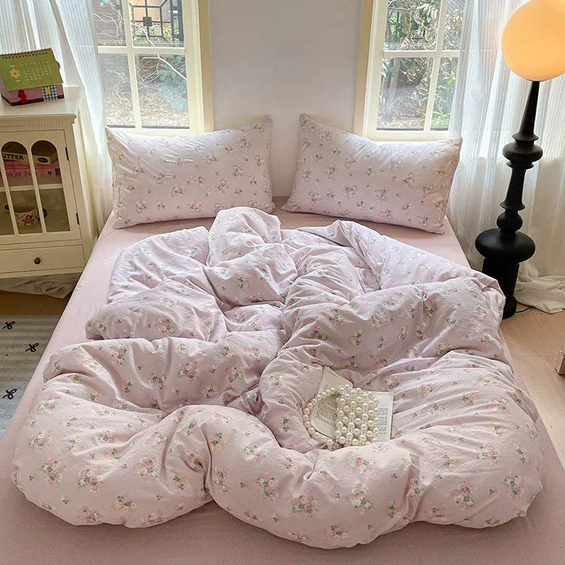 DecorBites™ Cotton Flower Print Bedding Set - Romantic High-Density Comforter for Adults