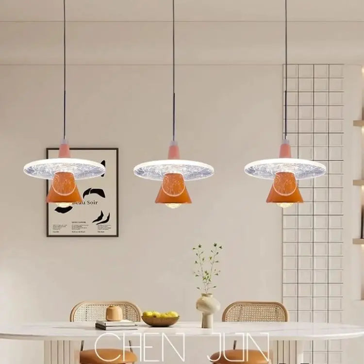 ثريا طبق طائر LED من DecorBites™ مصباح معلق عصري لغرفة الطعام والنوم - مصمم Frisbi إيطالي