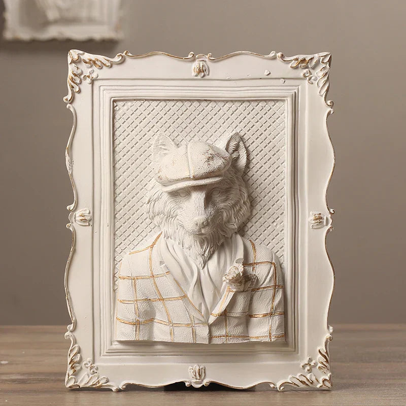 DecorBites™ إطار زخرفة جدارية متدلية من الراتنج على شكل قطة "إيرل" للمسة غريبة.