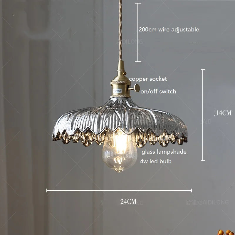 مصباح قلادة DecorBites™ LED زجاجي أخضر بمقبض خشبي نحاسي لديكور المنزل الاسكندنافي الحديث