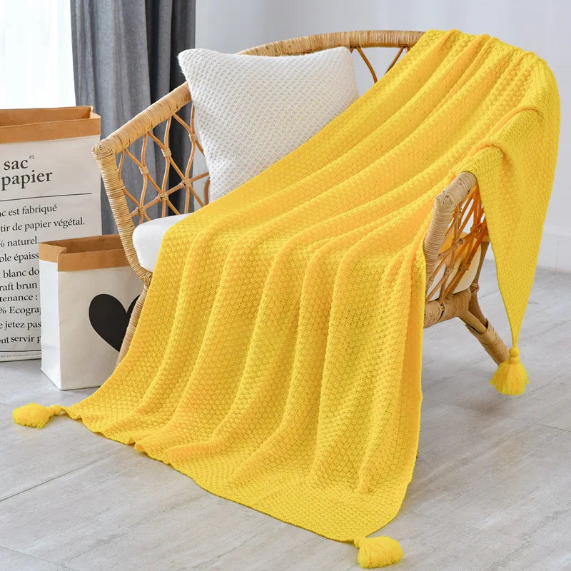 بطانية الأريكة منسوجة مع شرابات خيوط من DecorBites™