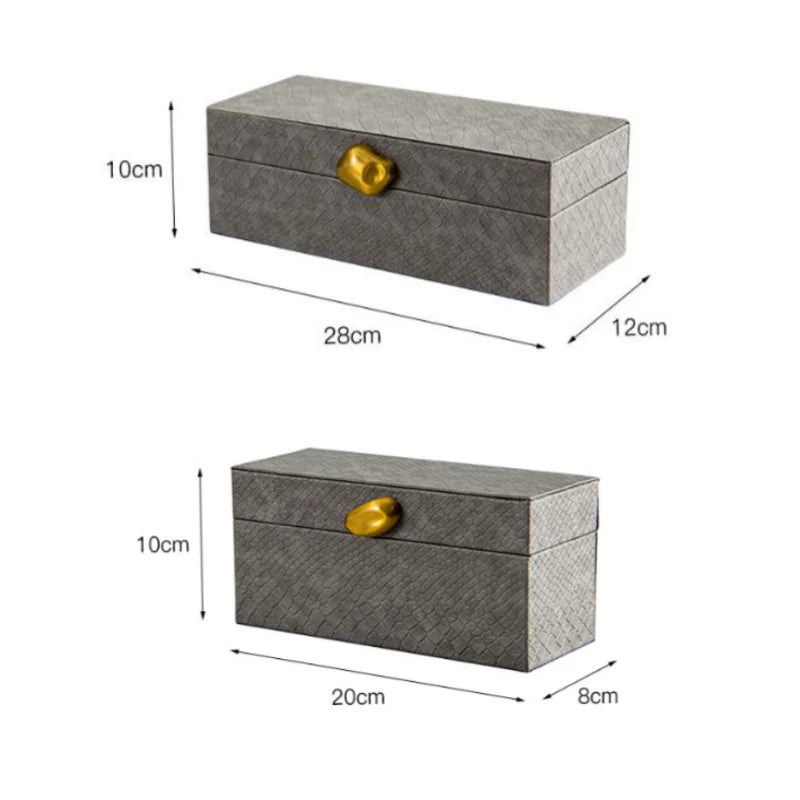 علبة مجوهرات جلدية بمقبض من الحجر الذهبي من DecorBites™: حاوية تخزين أنيقة لسطح المكتب لديكور المنزل