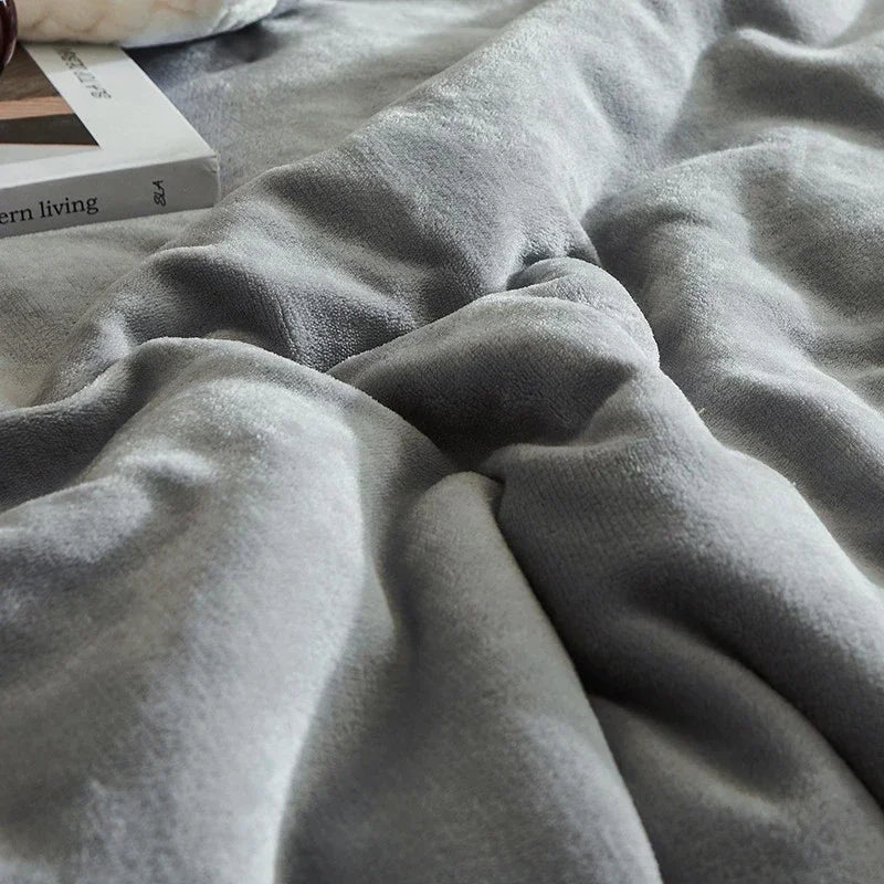 DecorBites™ Cozy Winter Fleece Blanket | Queen Size Soft & Warm Duvet Quilt Blanket
