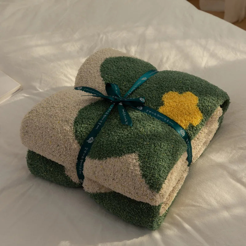 بطانية زهور كورية كاواي من DecorBites™: سجادة ناعمة لغرفة النوم، الأريكة، المكتب - بطانية رمي منسوجة مفردة
