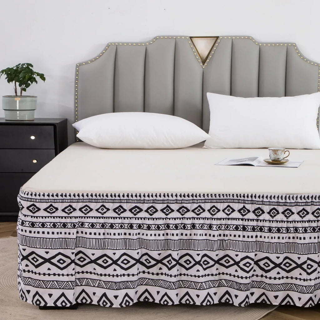 DecorBites™ Elastic Band Diamond Lattice Ruffled Bed Skirt for Queen Size Mattress