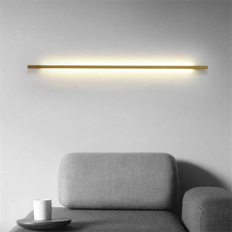 مصباح جداري LED خطي من DecorBites™ - إضاءة ديكور منزلي بتصميم نورديك عصري