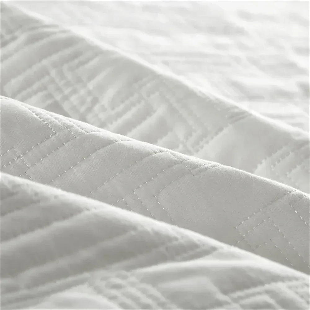 DecorBites™ Cotton Coverlet Bedspread Set with Thick Quilting for Luxurious Bedding
