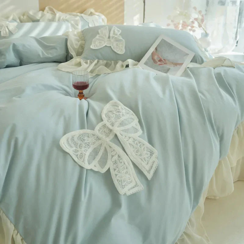غطاء لحاف DecorBites™ الكوري من الدانتيل والكشكشة بحجم كوين مع تفاصيل فيونكة - تصميم فرنسي رومانسي