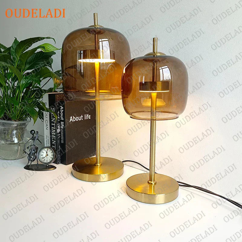 مصباح مكتب DecorBites™ الذهبي الزجاجي LED لديكور المنزل العصري الفاخر