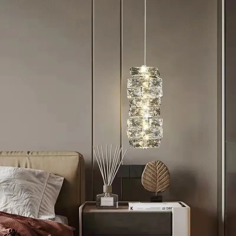 مصابيح قلادة LED كريستالية من DecorBites™ | مصباح حلقي معلق قابل للتعتيم | تركيبات ديكور فاخرة حديثة
