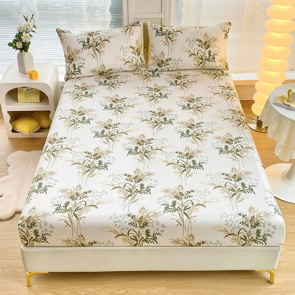 طقم ملاءات جولدن فيذر من DecorBites™: ملاءة مُجهزة ومخدتان، مفرش سرير لجميع الفصول