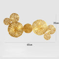 أباليك حائط بإطار نحاسي ذهبي بتصميم زهرة من DecorBites™ لإنارة غرف الطعام الفندقية