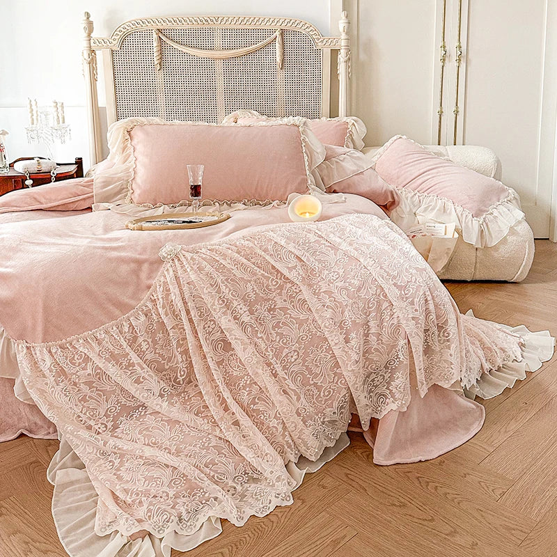 DecorBites™ French Lace Ruffles Princess Wedding Bedding Set, Velvet Fleece Duvet Cover Set