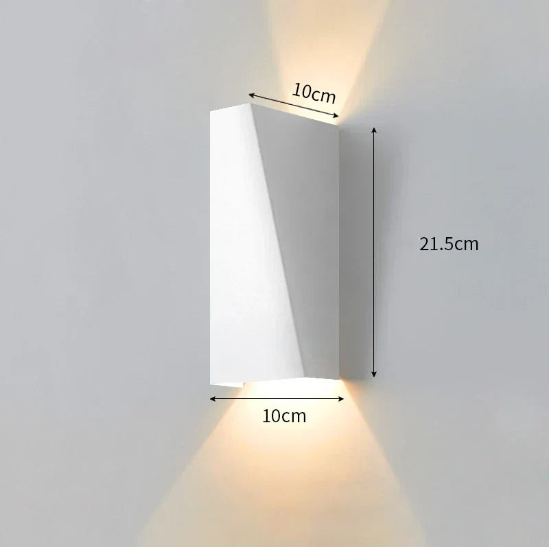 DecorBites™ مصباح حائط LED عصري بسيط بجانب السرير لغرفة المعيشة والفندق