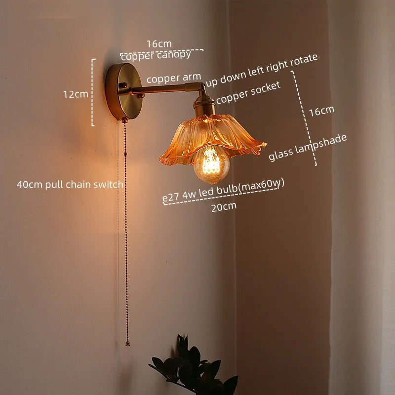 مصباح جداري زجاجي نحاسي LED على الطراز الياباني من DecorBites™ للمطاعم والبارات وغرف النوم والحمامات