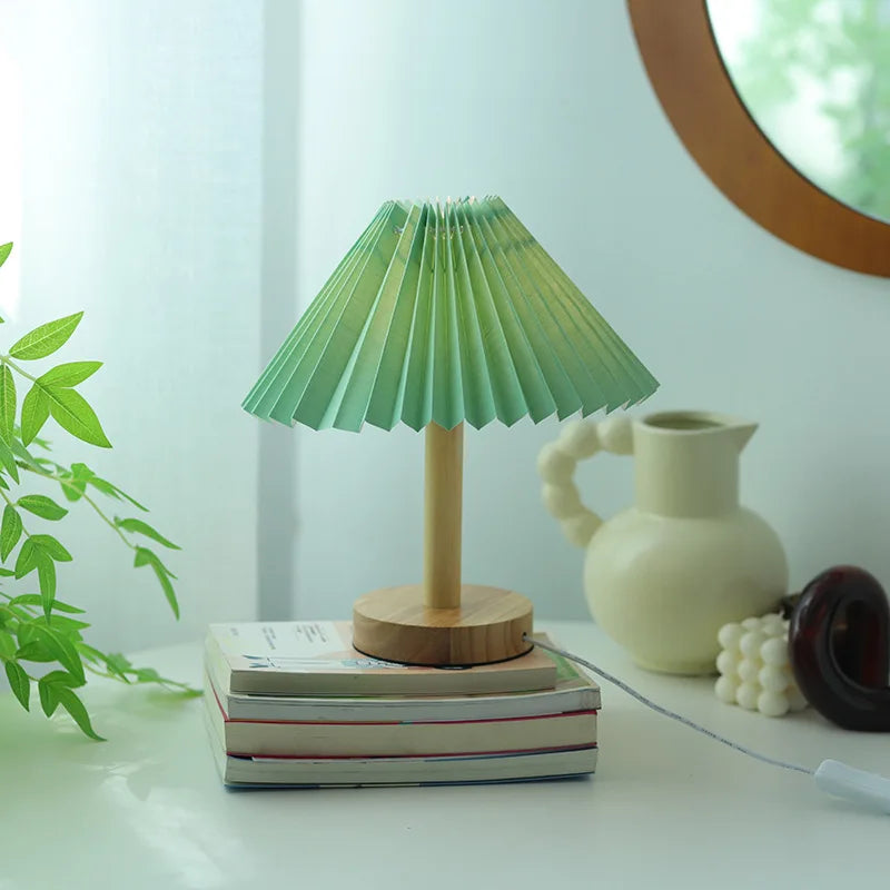 DecorBites™ مصباح مكتبي على الطراز الكوري ضوء ليلي USB