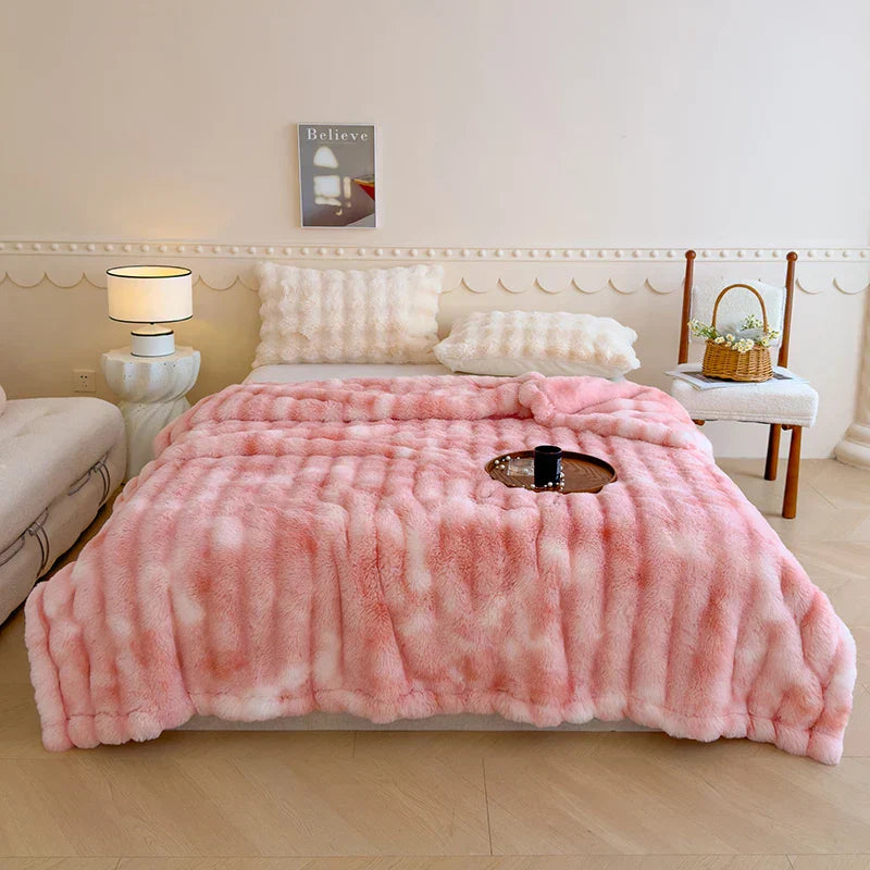 DecorBites™ Gradient Grey Cashmere Fleece Winter Blanket