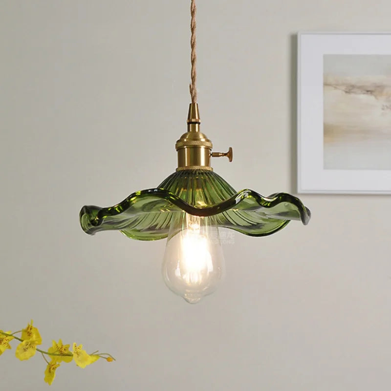 DecorBites™ مصباح معلق زجاجي بتصميم زهرة خضراء - مصباح تعليق حديث للمطابخ والحانات والمطاعم
