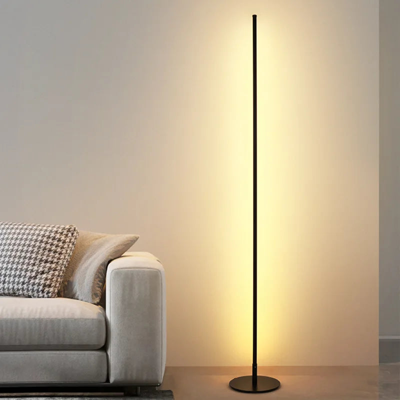 مصباح أرضي LED ديكور بايتس™ بقوة 15 واط من الألمنيوم والحديد المطلي باللونين الأسود/الأبيض لإضاءة غرف المعيشة والنوم