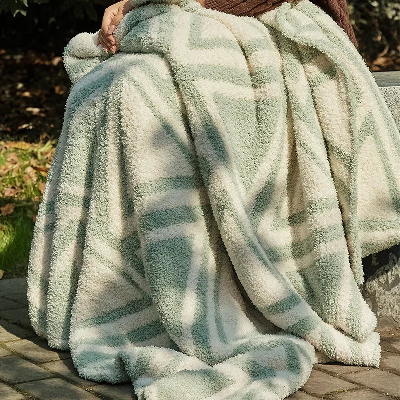 DecorBites™ Knitted Jacquard Blanket 130x180cm Multi-functional Throw