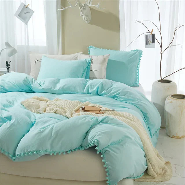 DecorBites™ Furball Tasseles Bedding Set | King/Queen Duvet Cover & Washed Quilt Cover Set