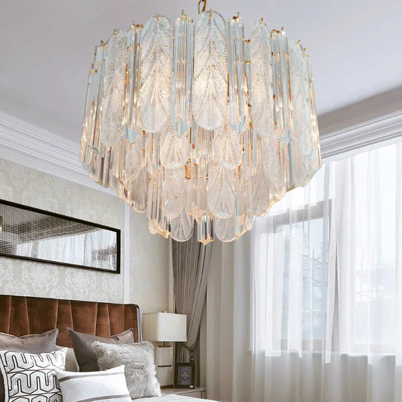 مصباح معلق كريستالي من DecorBites™ لغرفة النوم: إضاءة زجاجية فاخرة مصممة لغرفة المعيشة
