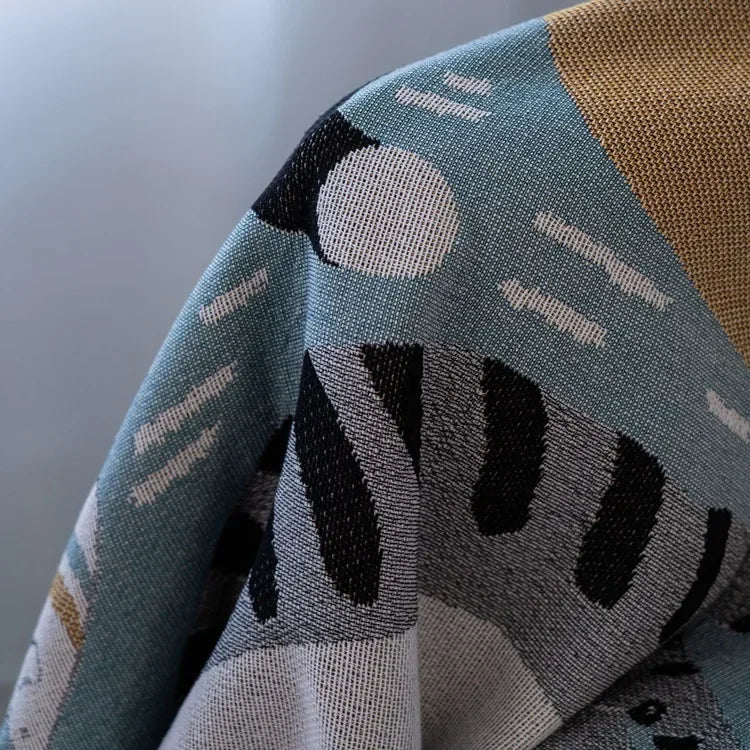 DecorBites™ Halloween Style Tassel Throw Blanket