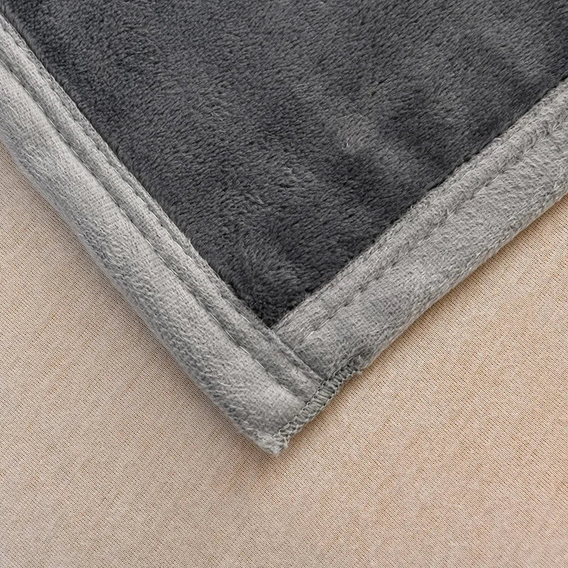 DecorBites™ Cozy Flannel Blanket: Multi-Functional Sofa Cover for Adults