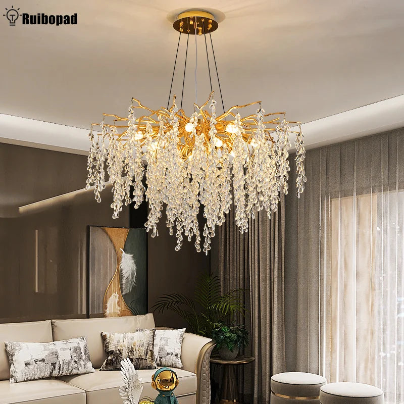 ثريا كريستالية ذهبية عنقود العنب من DecorBites™ لغرفة الطعام والمعيشة وغرفة النوم