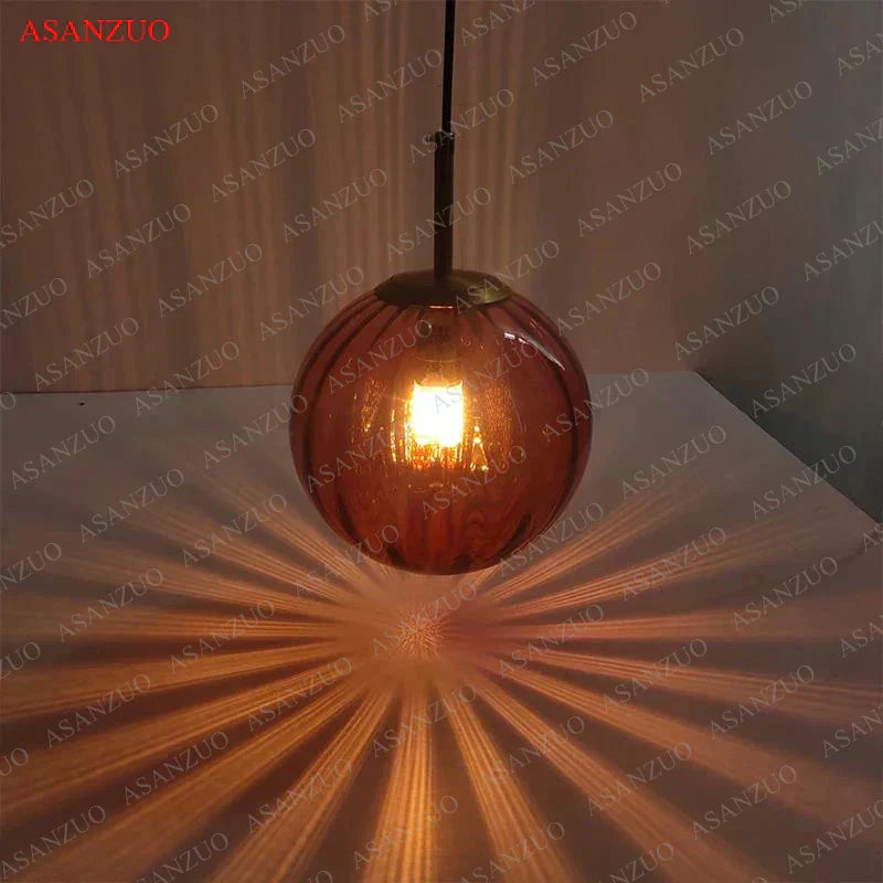 مصباح DecorBites™ المعلق الكروي الزجاجي: إضاءة LED نورديكية عصرية للمنزل والمطعم وغرفة المعيشة