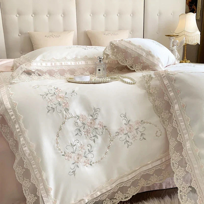 طقم مفروشات سرير الزفاف بتطريز زهور الدانتيل الفرنسي من DecorBites™، 1200 خيط - طقم غطاء لحاف قطني فاخر ورومانسي