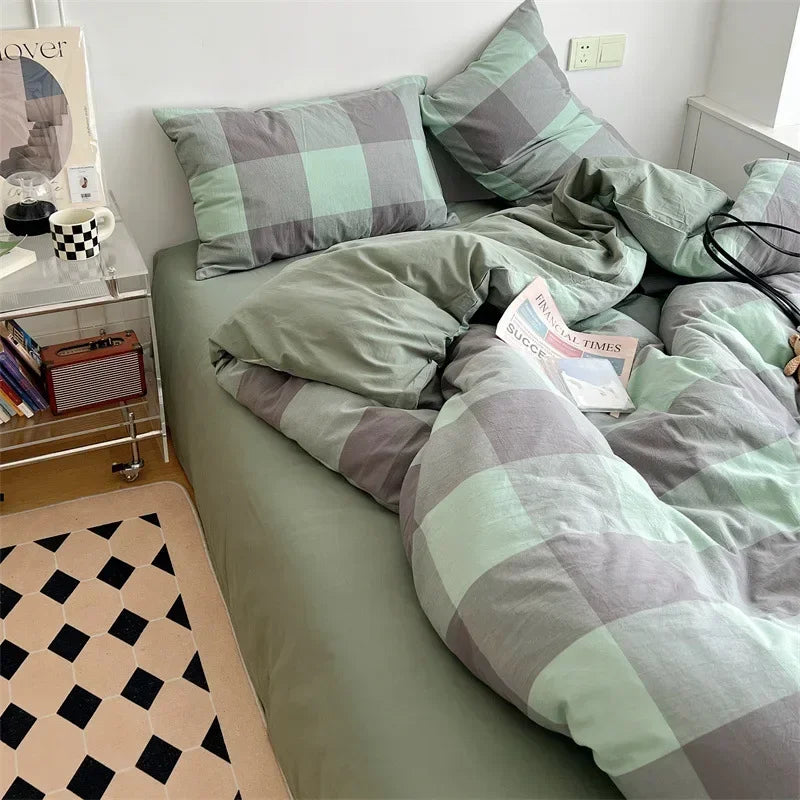 طقم مفروشات من 4 قطع بطبعة قطنية على الطراز الياباني من DecorBites™ بتصميم مزدوج الجوانب